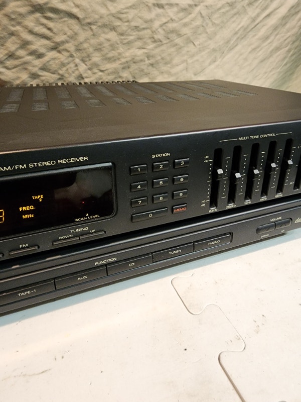 Fisher Standard Amplifier Receiver EQ - photo 3