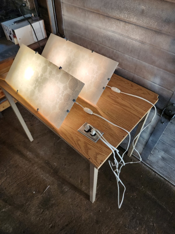 2 Flat Textured Glass Lights w/ 8ft Cord & Switch