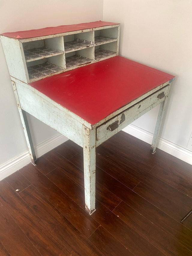 Vintage Industrial Metal Desk with Pigeonhole Hutch