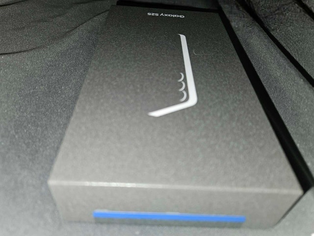 Samsung Galaxy S25 - photo 2