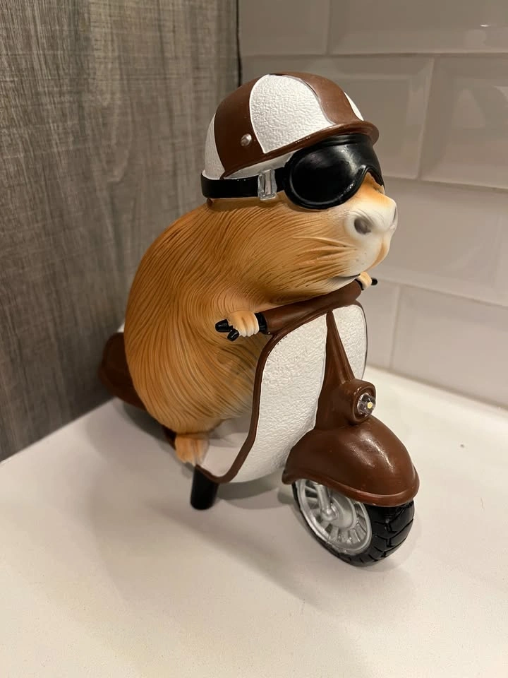 NEW! Perfect Gift! Cute Guinea Pig Biker Figurine - photo 3