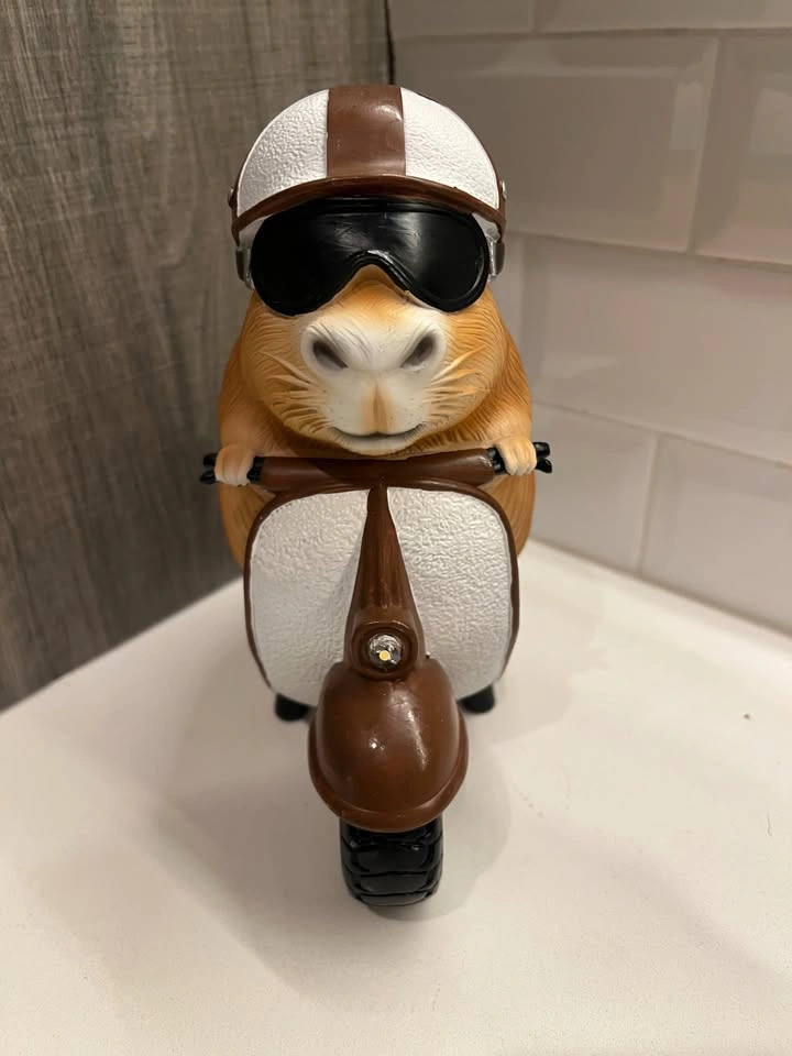NEW! Perfect Gift! Cute Guinea Pig Biker Figurine - photo 4