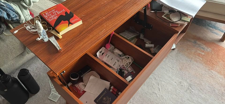 [MOVE OUT SALE] Mid-Century Style Coffee Table w Storage - photo 2