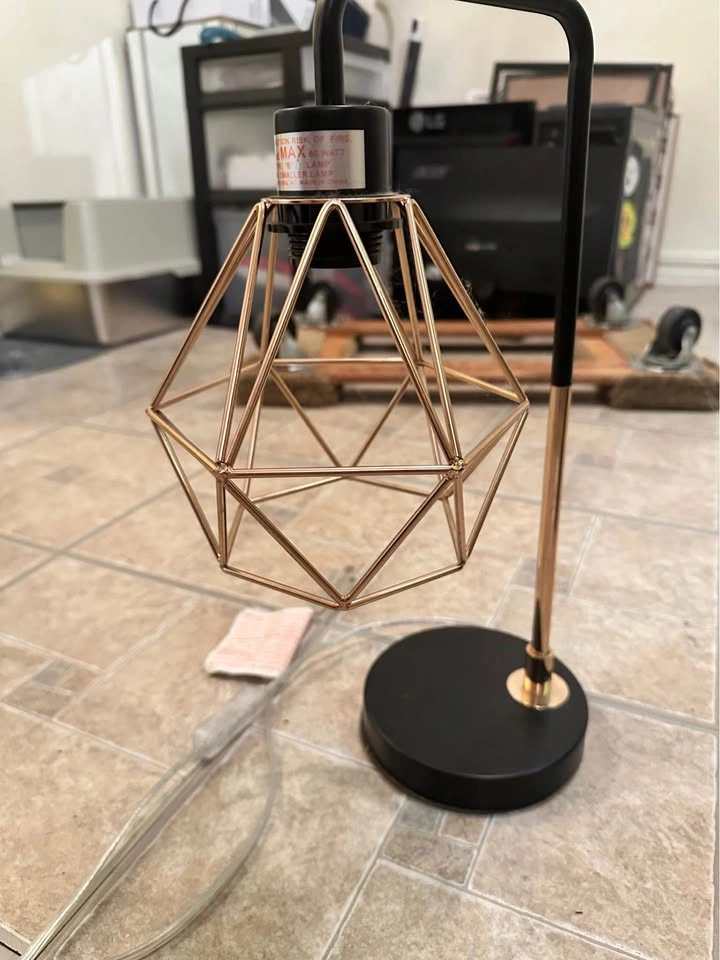 Geometric Table Lamp - photo 3