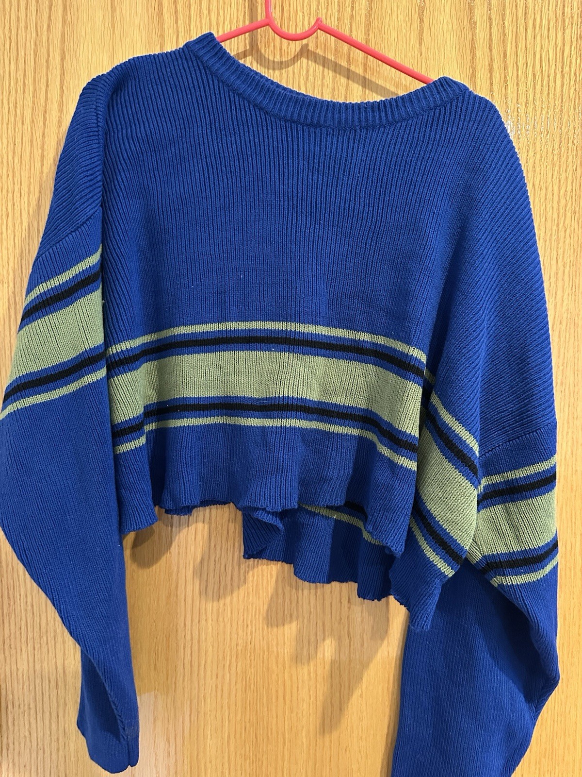 Retro Blues Knit Blue and Green Striped Cropped Sweater Size L