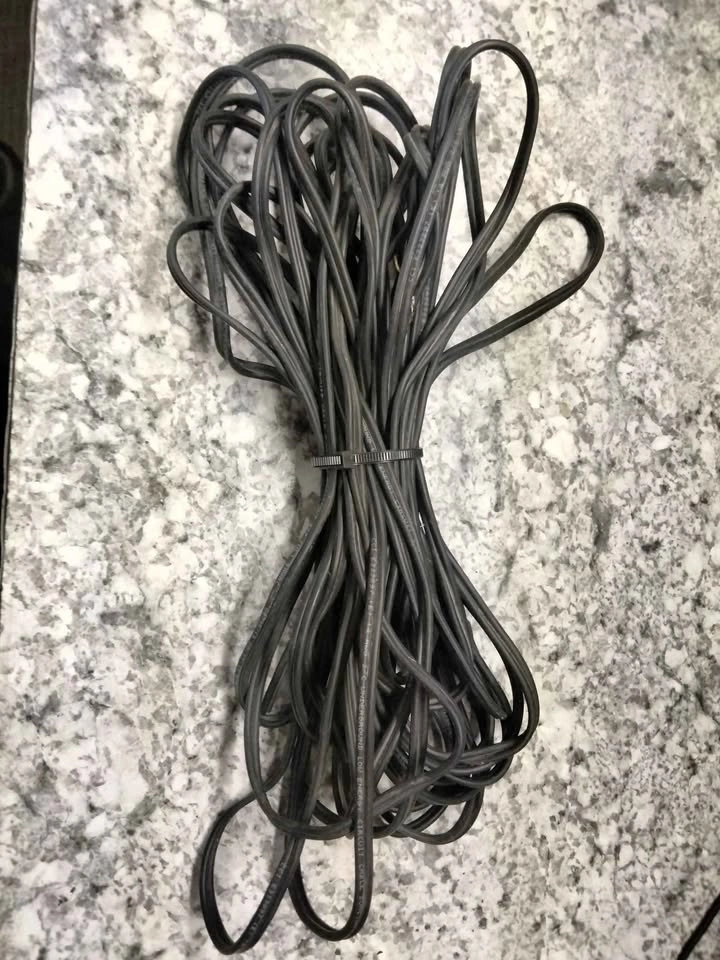14 ga outdoor cable 45' long - photo 2