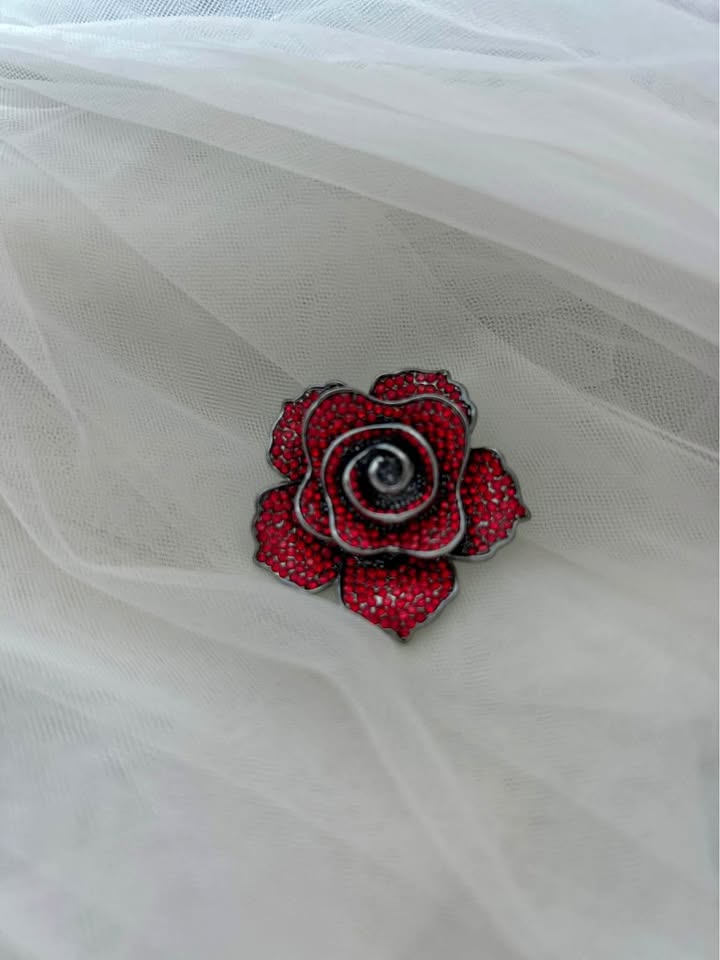 Rose Bud Brooch