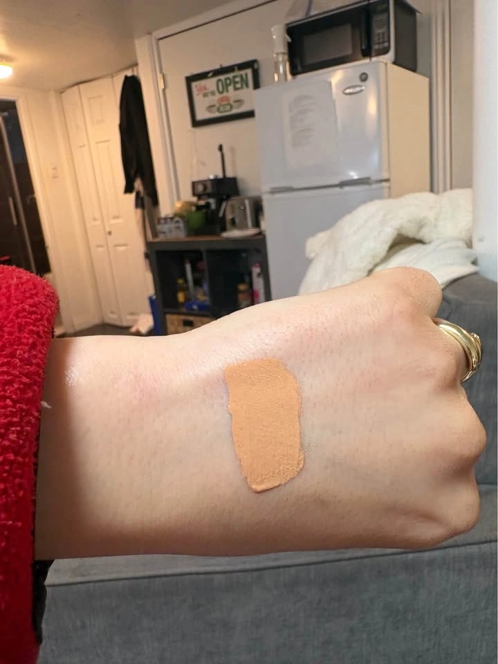 Makeup Bundle - Foundation, Lipsticks & Pencils - photo 4