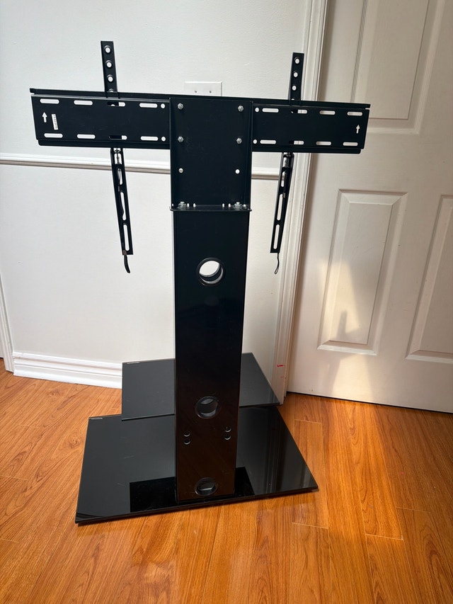 TV Stand - photo 3