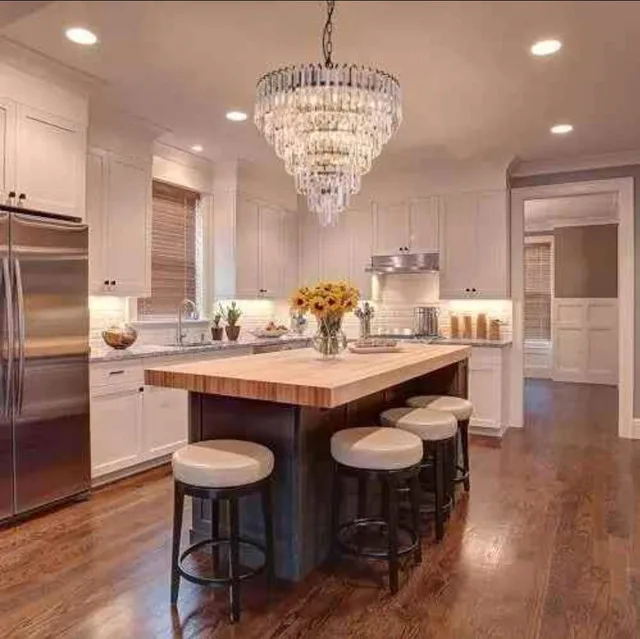 NEW TOCHIC 20" Crystal Chandelier image indicator(3)