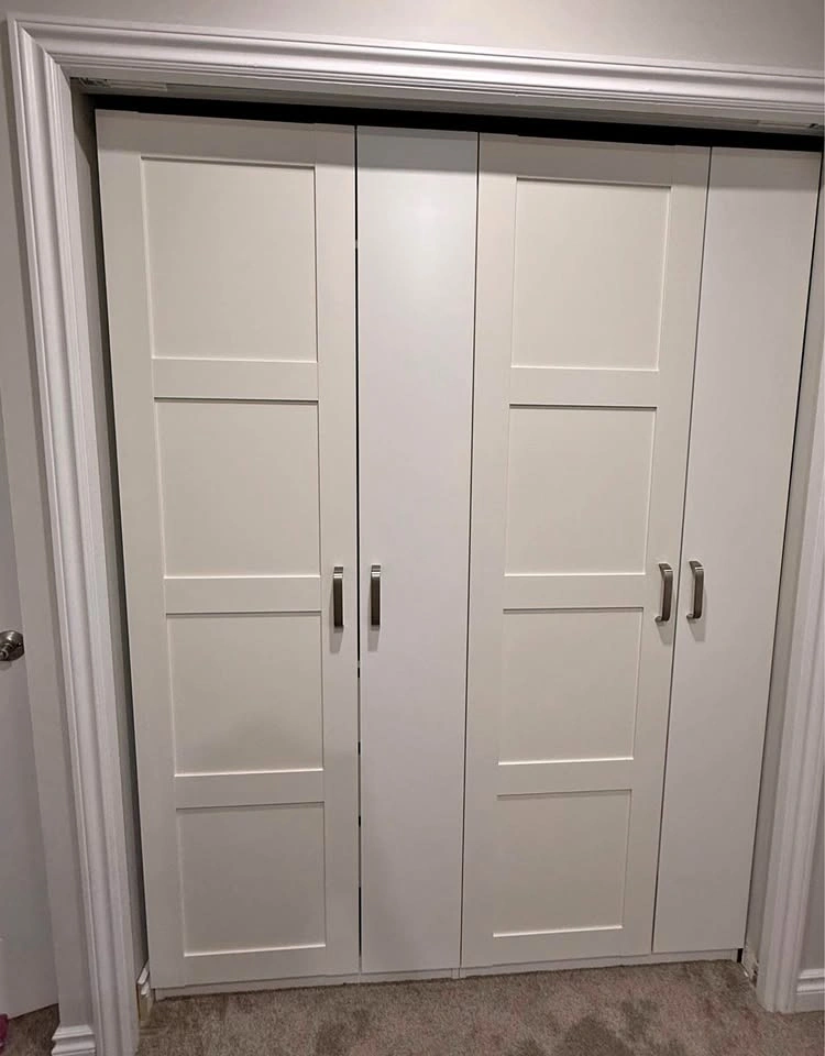 Modern 4-Door Wardrobe / Closet System – Excellent Condition