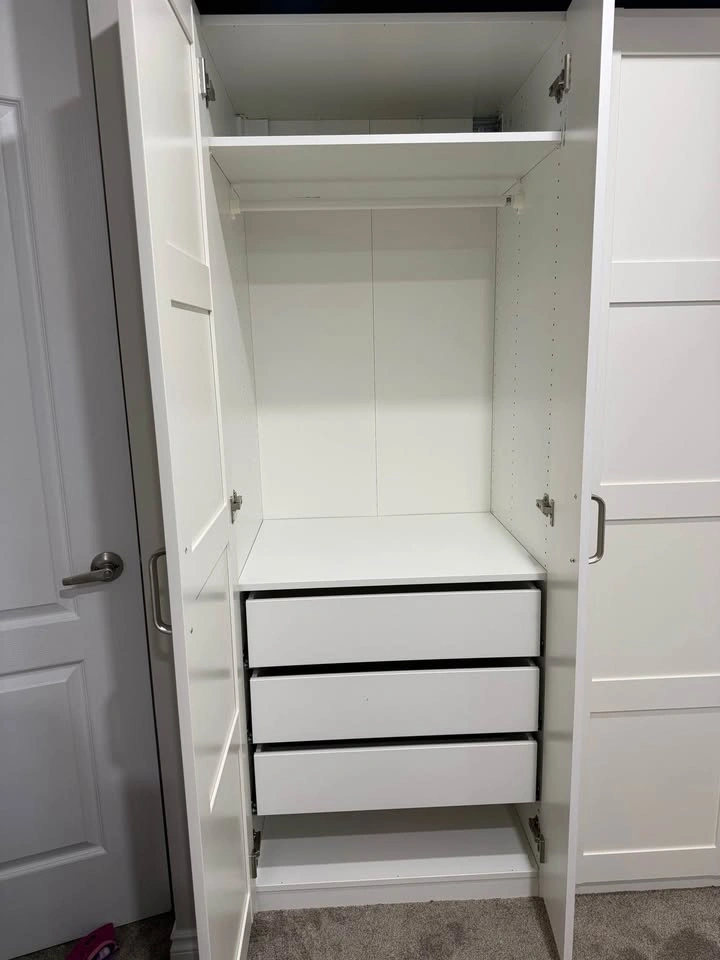 Modern 4-Door Wardrobe / Closet System – Excellent Condition - photo 2
