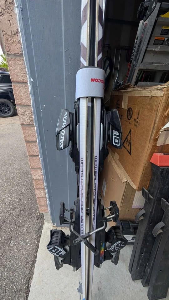 Salomon Skis