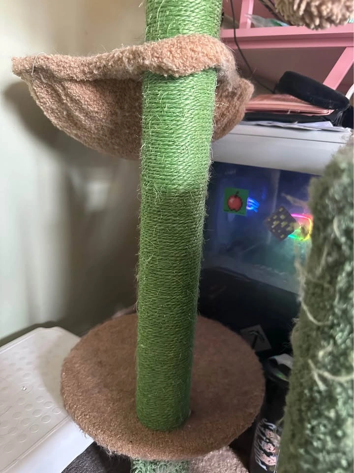Multi-level Cat Tree with Scratching Posts - photo 2