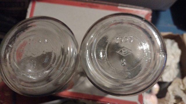 Vintage Mason Jars (2) - photo 2