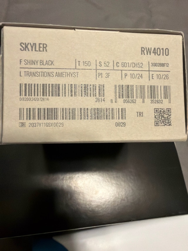 Ray-Ban Meta Skyler Smart Glasses - photo 5