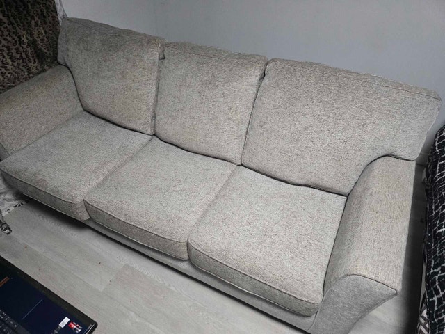 3 seat couch $175