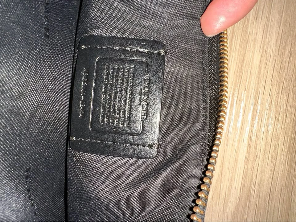 Coach Mini Crossbody/Clutch Bag - photo 4