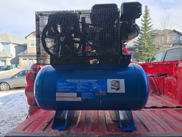 30 Gallon Gas Air Compressor - photo 2