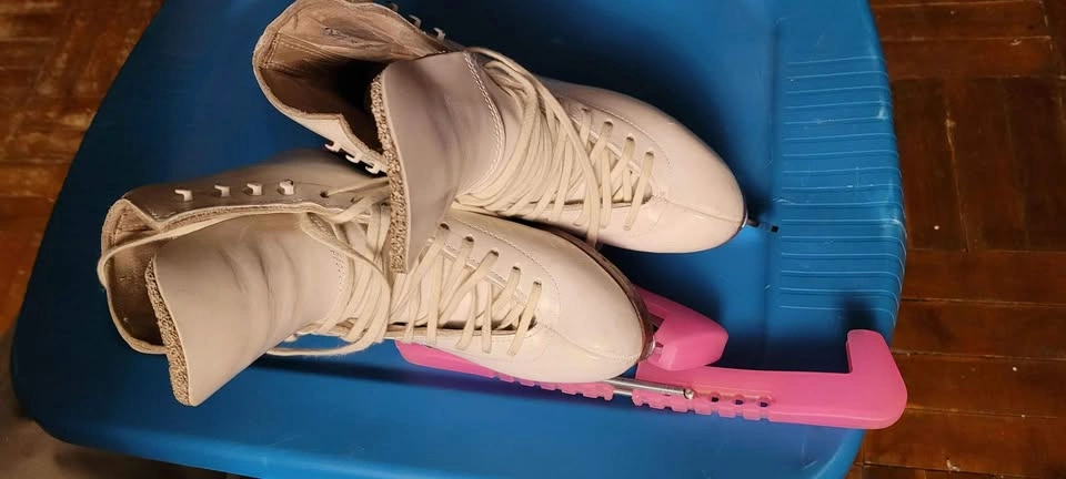 Professional Ice Skates - Women's Size 4.5 - photo 2