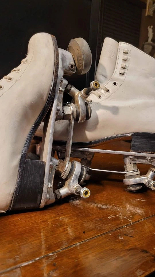 Snyder Roller Skates - photo 2