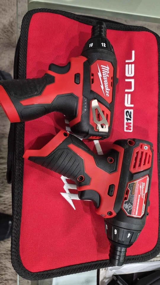 Brand new Milwaukee M12 Screwdriver 2401-20 $85 - photo 2
