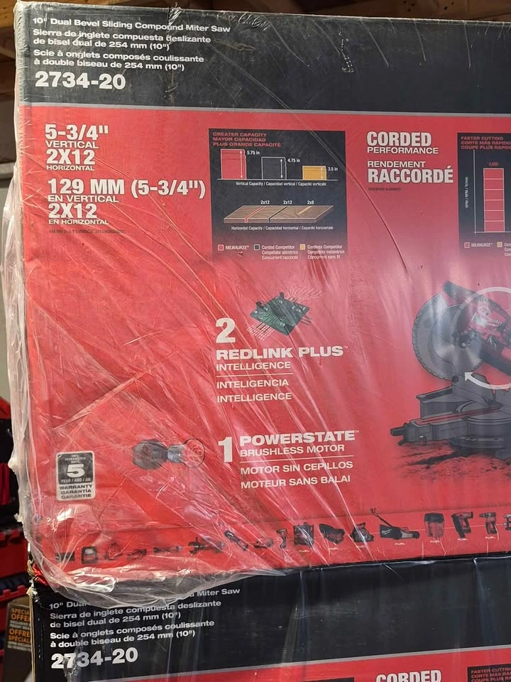 Brand new Milwaukee M18 Fuel 10" Miter Saw $570 (2734-20) - photo 2