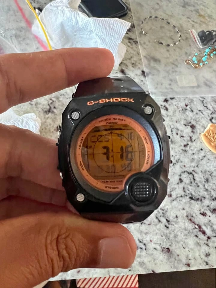 Casio G-Shock G-8000B-4V