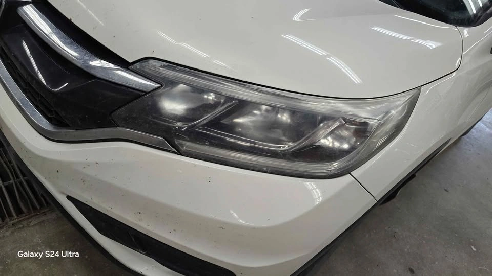Mobile Headlight Restoration Service - photo 3