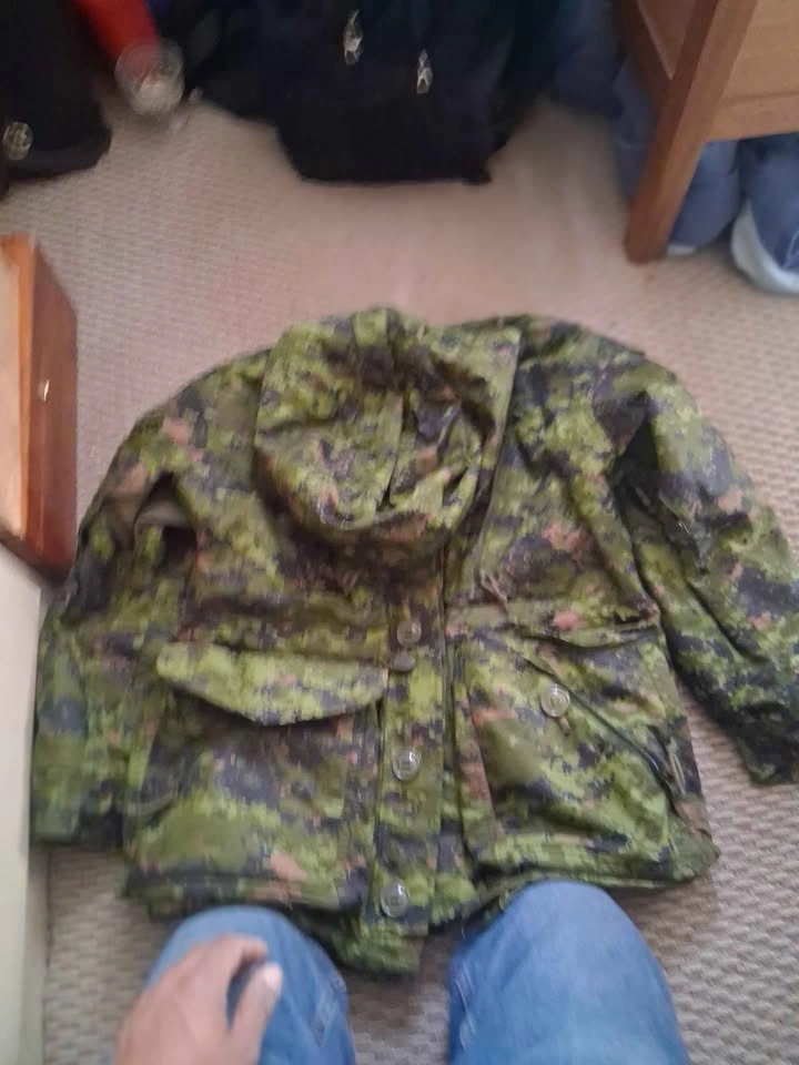 Canadian Forces CADPAT ICE Coat w/ Hood & Fleece - $350 - photo 5