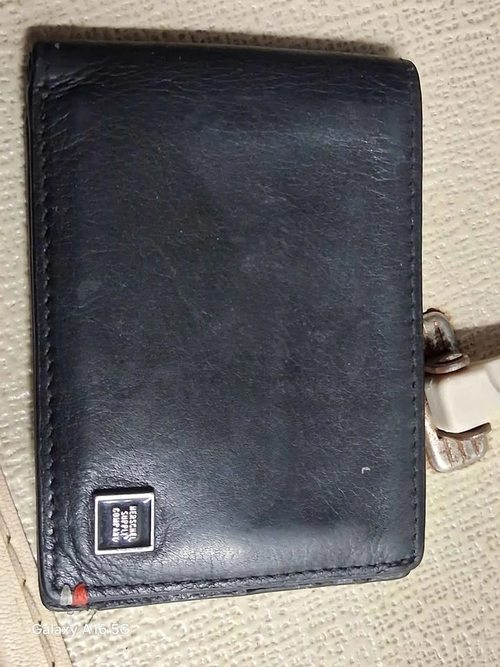 Herschel wallet 15$ - photo 2