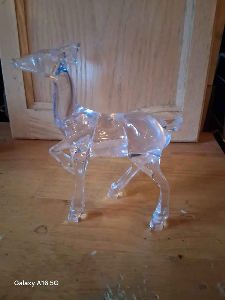 Clear Reindeer Statue - photo 3