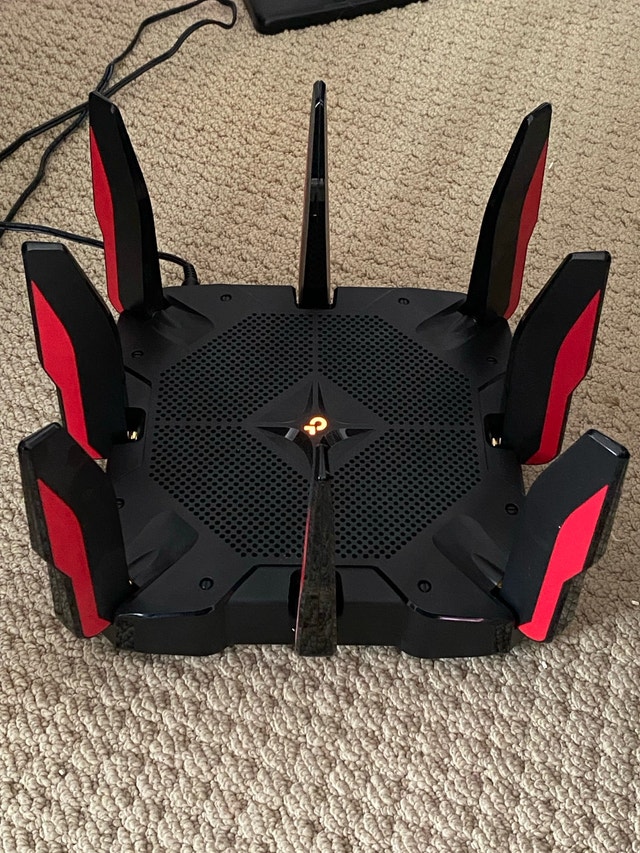 TP-LINK AX11000 Next-Gen Gaming Wi-Fi 6 Router - photo 3