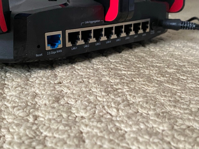 TP-LINK AX11000 Next-Gen Gaming Wi-Fi 6 Router - photo 4
