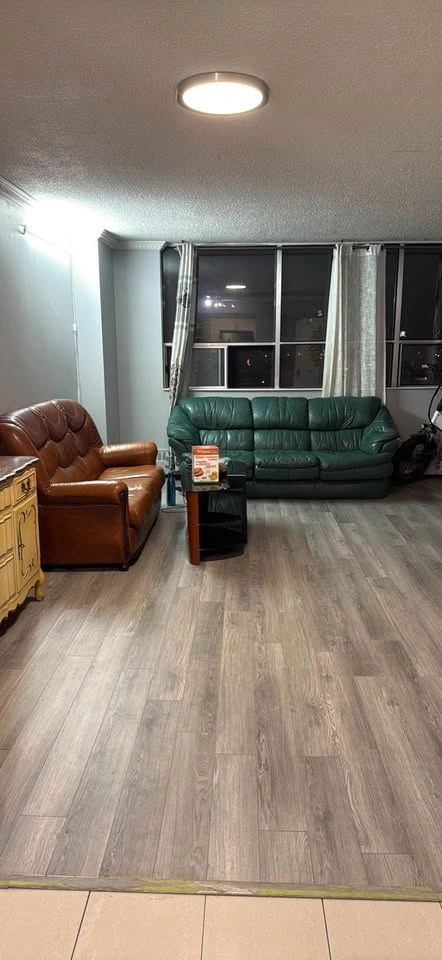 Private room for rent - photo 3