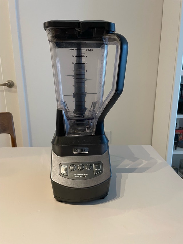 Ninja Professional Blender NJ600