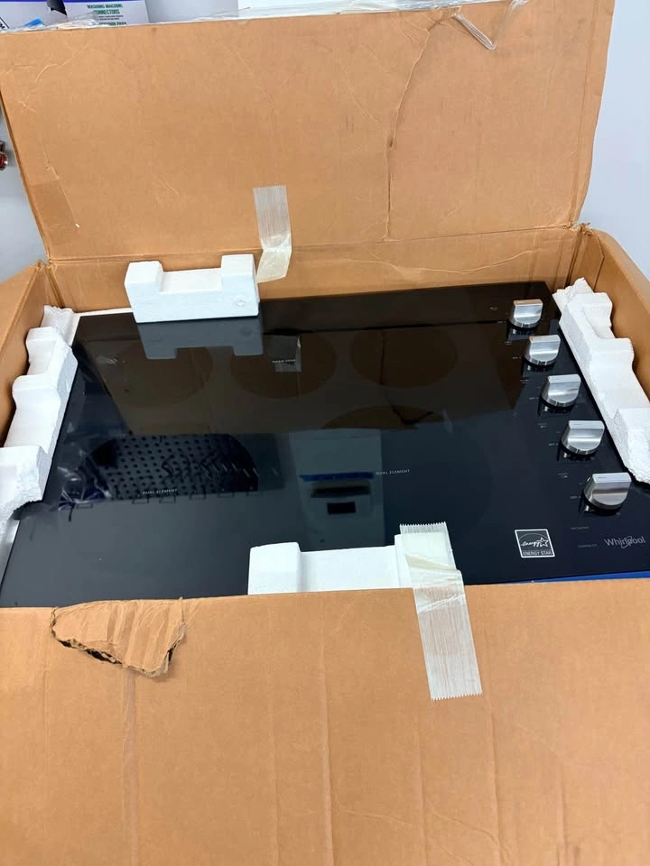 Whirlpool Electric Cooktop New in Box - photo 2