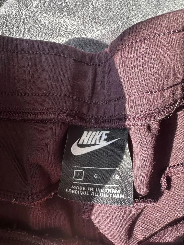 Nike Tech Pants Maroon/White Size Large - photo 3