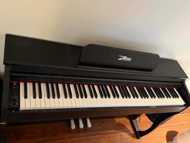 Piano like new 88keys - photo 3
