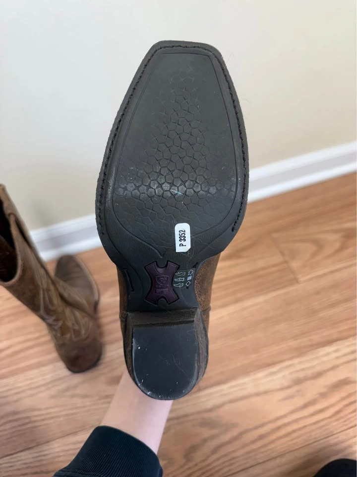 Ariat Women’s Sheridan Western Cowboy Cowgirl Boots – Like New ( - photo 4