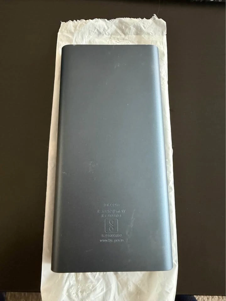 Fast-Charging Power Bank – 4 Outlets, Includes 1 Data Cable - photo 2