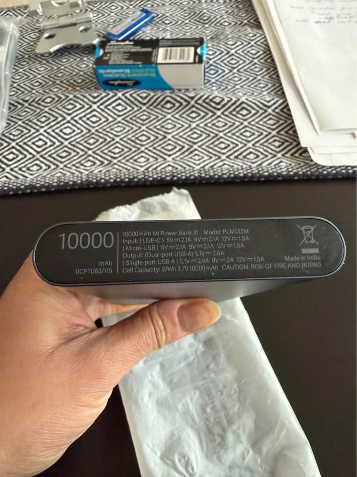 Fast-Charging Power Bank – 4 Outlets, Includes 1 Data Cable - photo 5