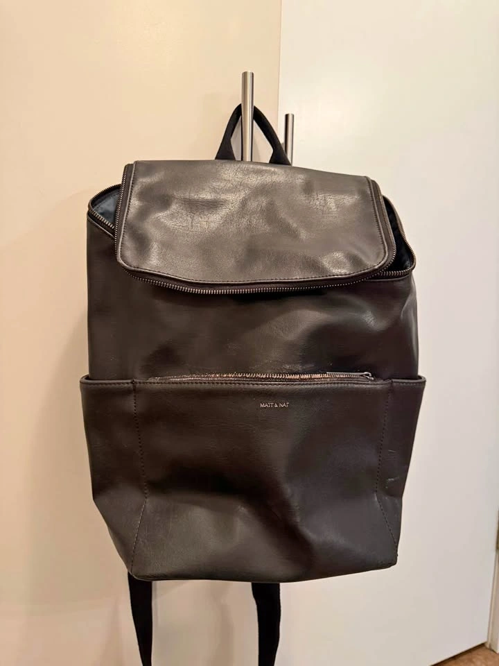 MATT & NAT Black Backpack – Spacious & Stylish