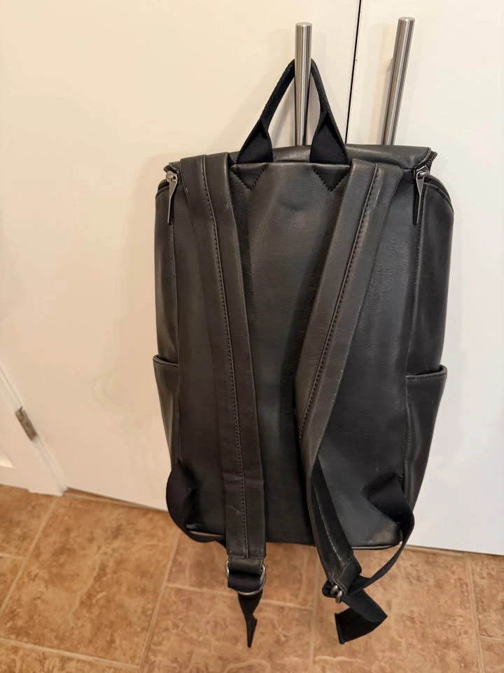 MATT & NAT Black Backpack – Spacious & Stylish - photo 2