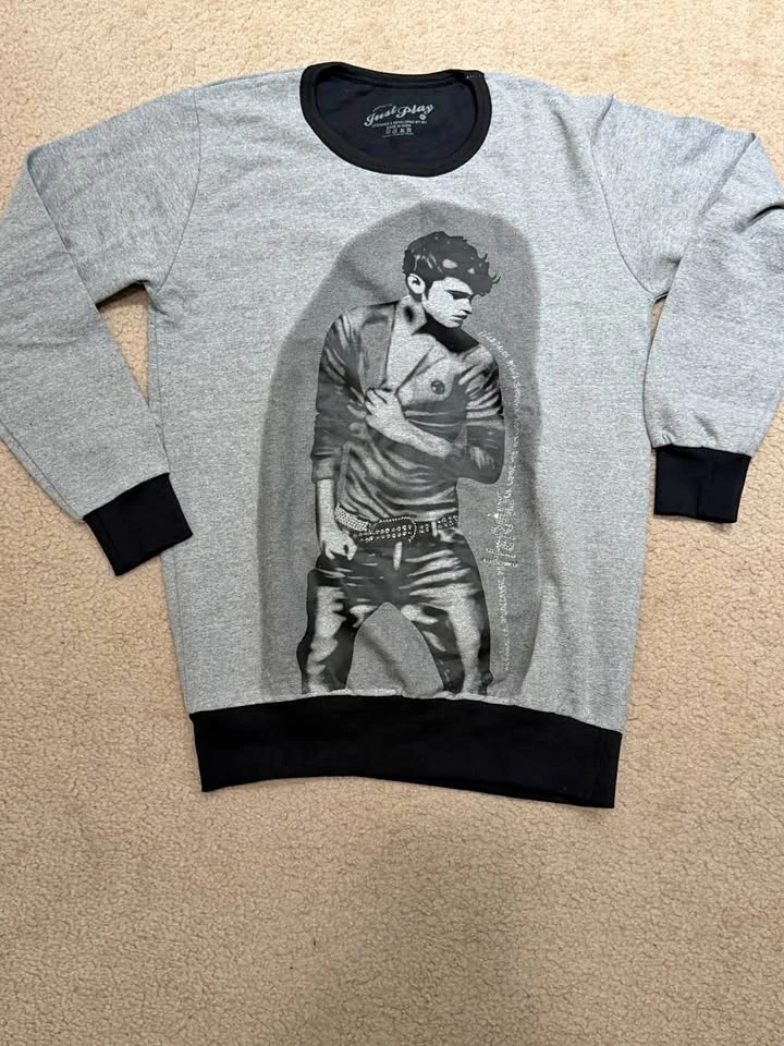 Brand New Women’s Warm Sweatshirt – Medium/Large, Cozy & Stylish