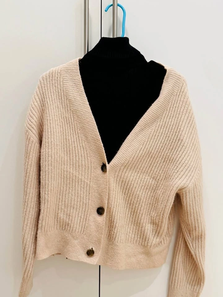 Women's Sweaters Collection - Medium & Large