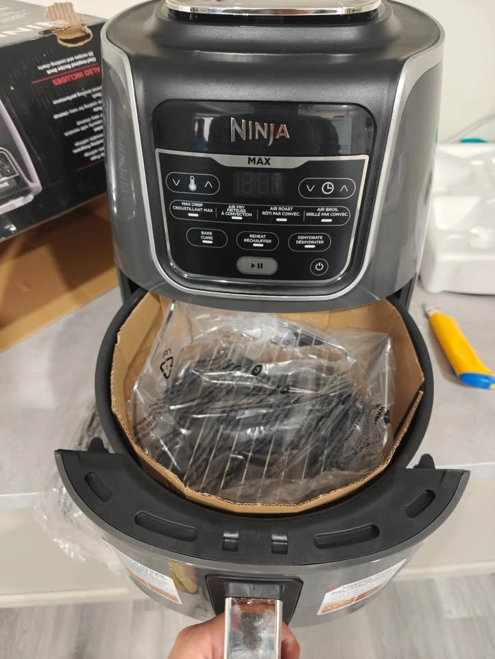 Ninja Max Air Fryer - photo 3
