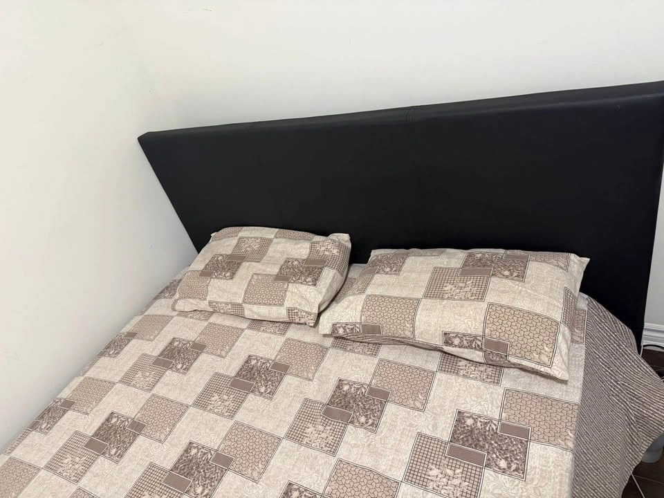 Queen Bed Frame with Mattress - photo 3