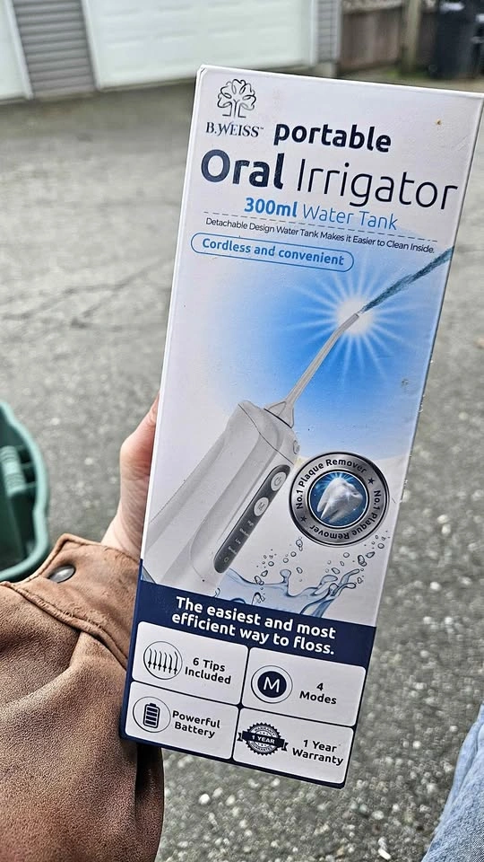 Oral Irrigator/water pick (B Weiss)