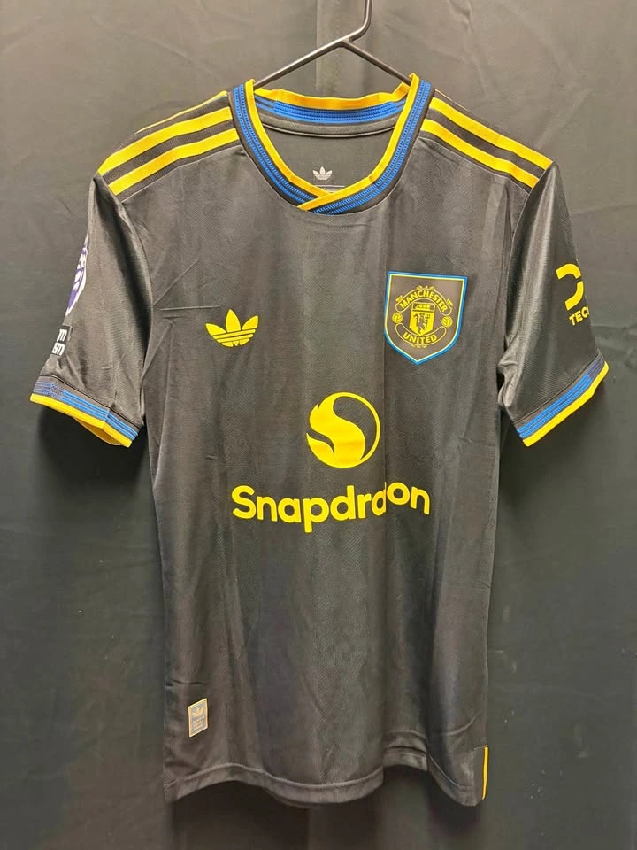 Cunha Manchester United 2025/26 Third Jersey